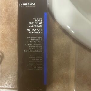 Dr. Brandt Pore Purifying Cleanser in Black and White